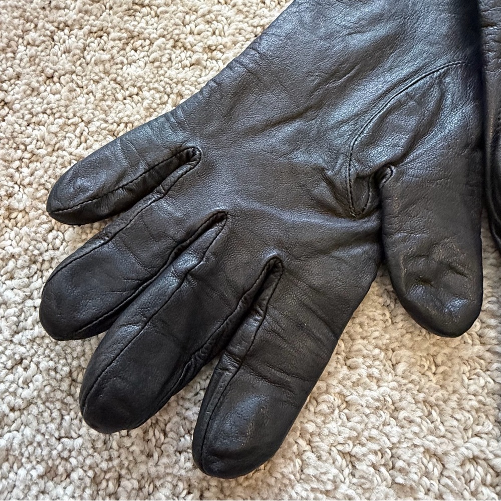 Womens Vintage Black Leather Gloves Sz 8 Lined Driving Fall Winter Classic Retro - Picture 6 of 14